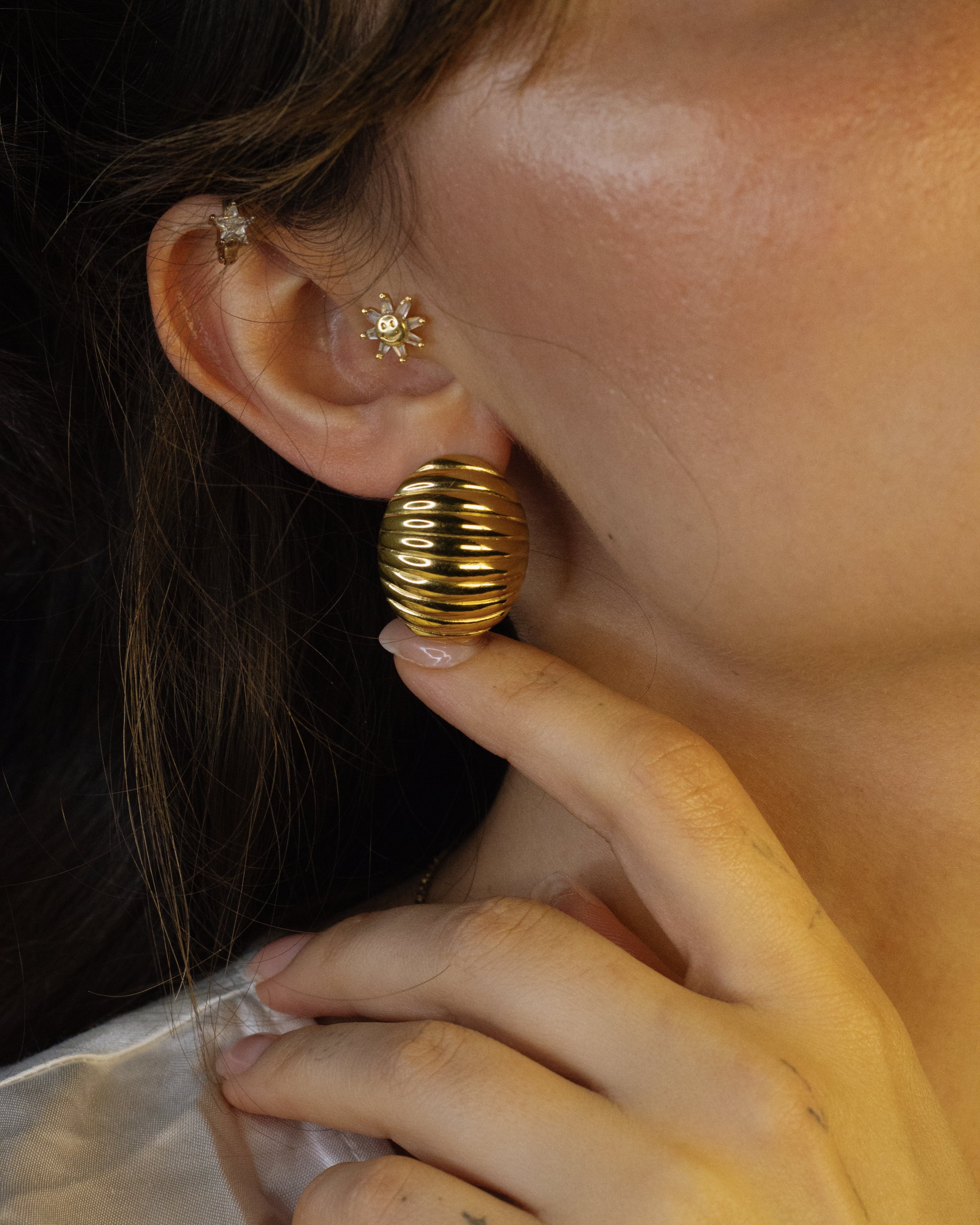 OVUM OVAL BURMA ÇELİK KÜPE