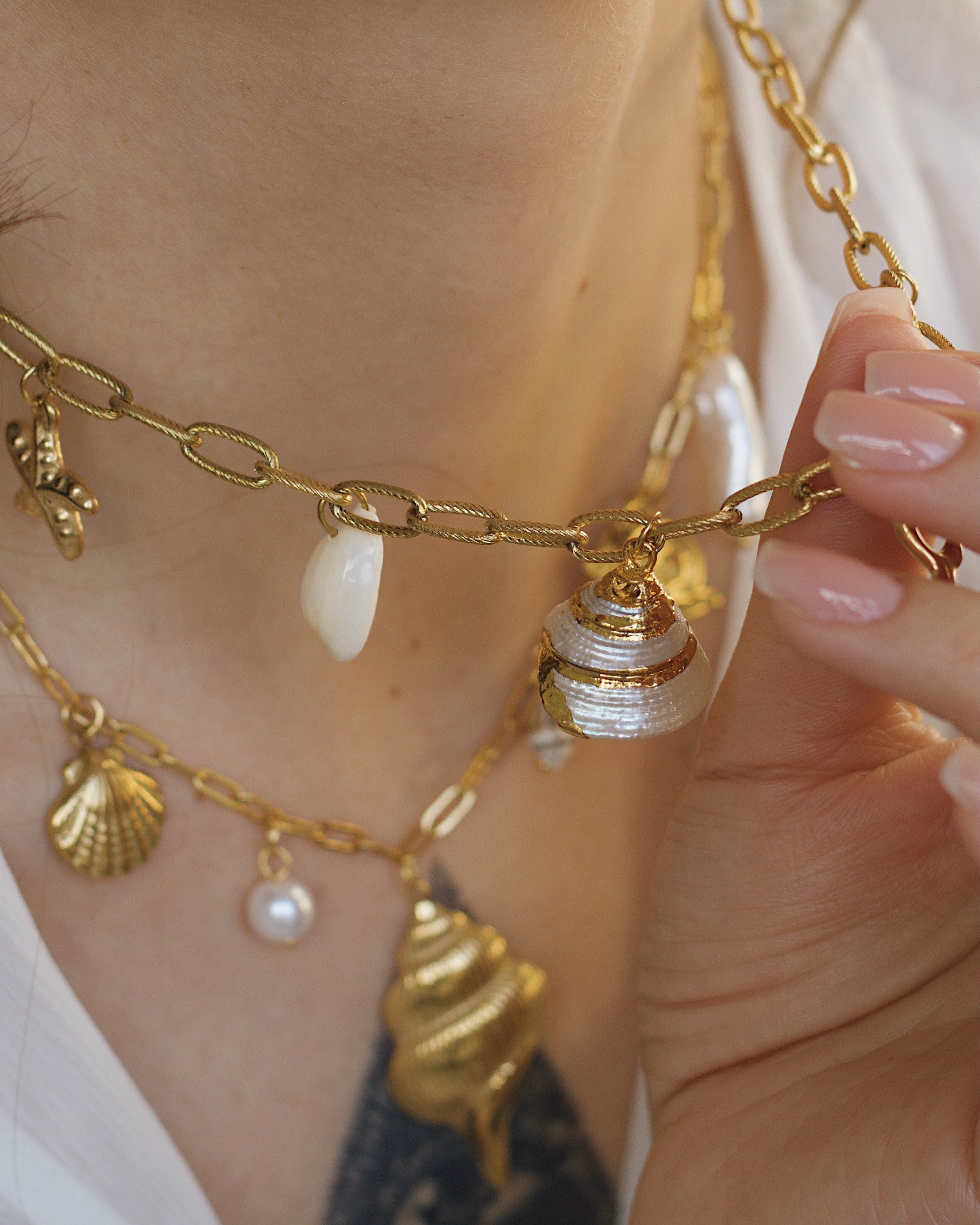 COASTAL CHARMLI ÇELİK KOLYE