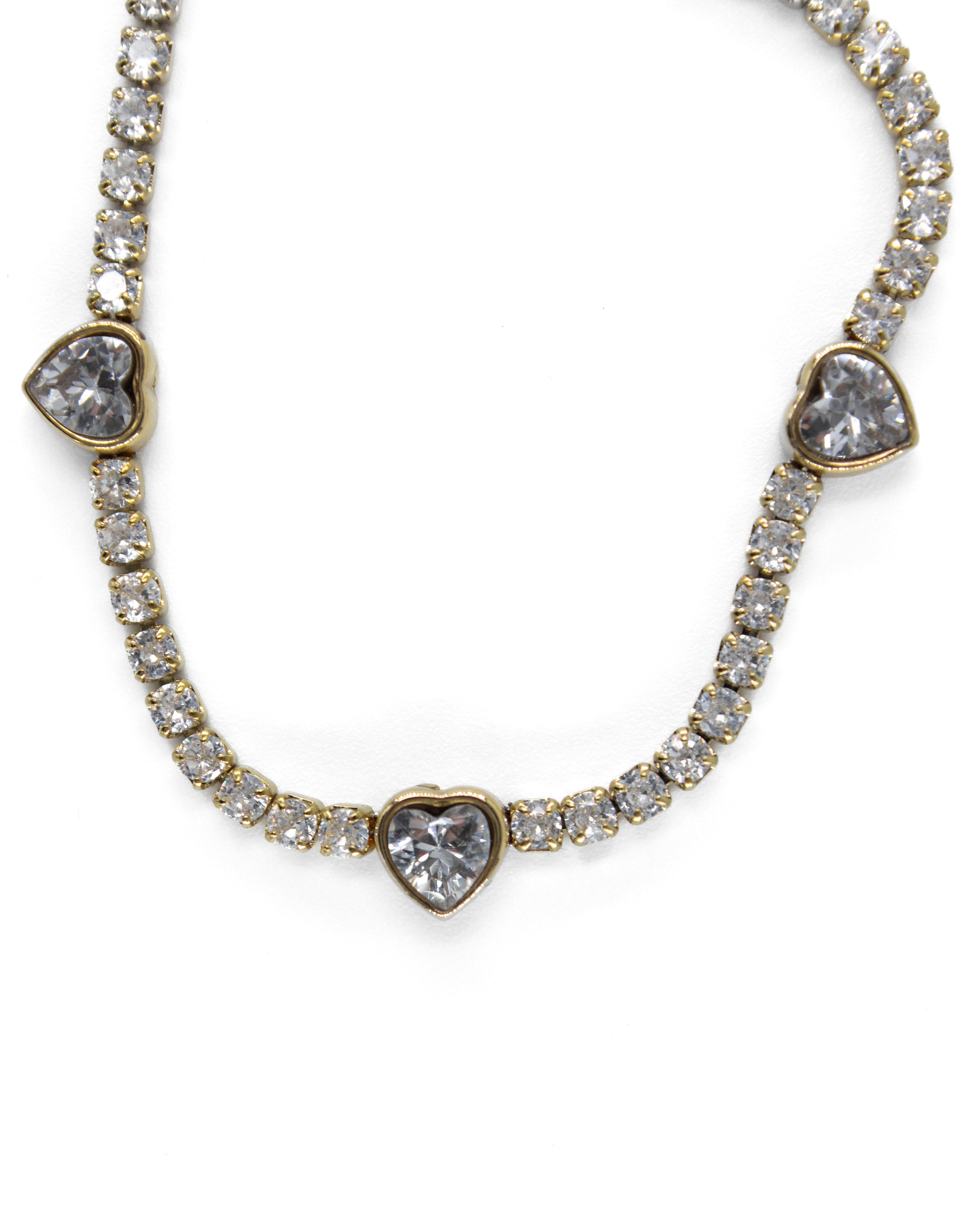 HEART LINE TAŞLI KALP ÇELİK BİLEKLİK